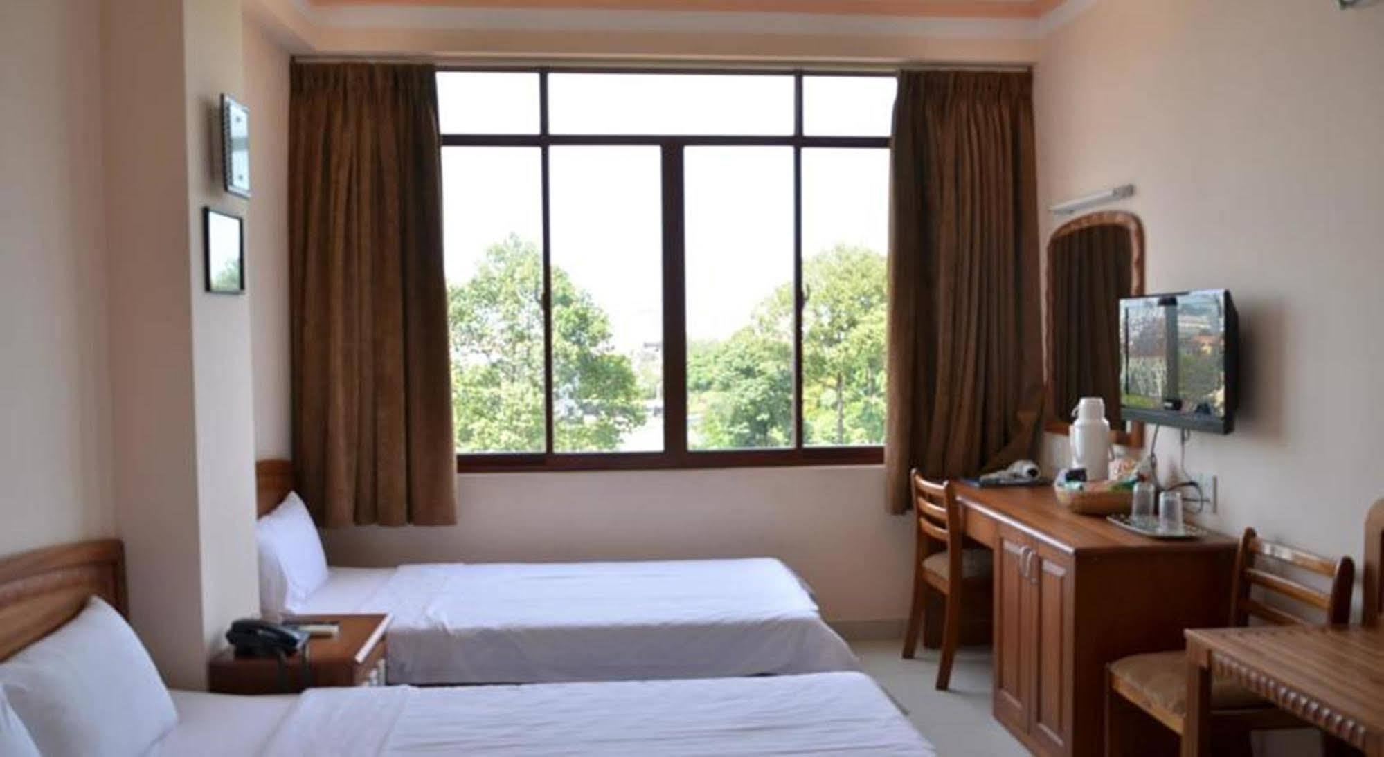 Vien Ngoc Xanh 2 Hotel Хошимин Экстерьер фото